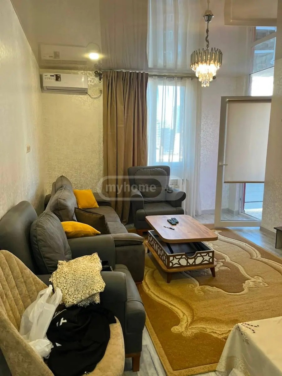 დავით აღმაშენებლის ქუჩა 16 - 3 rooms