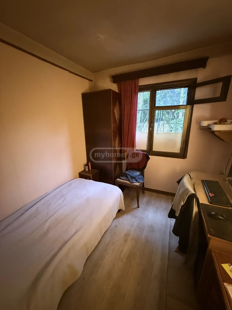 ვაჟა-ფშაველას გამზირი  - 3 rooms