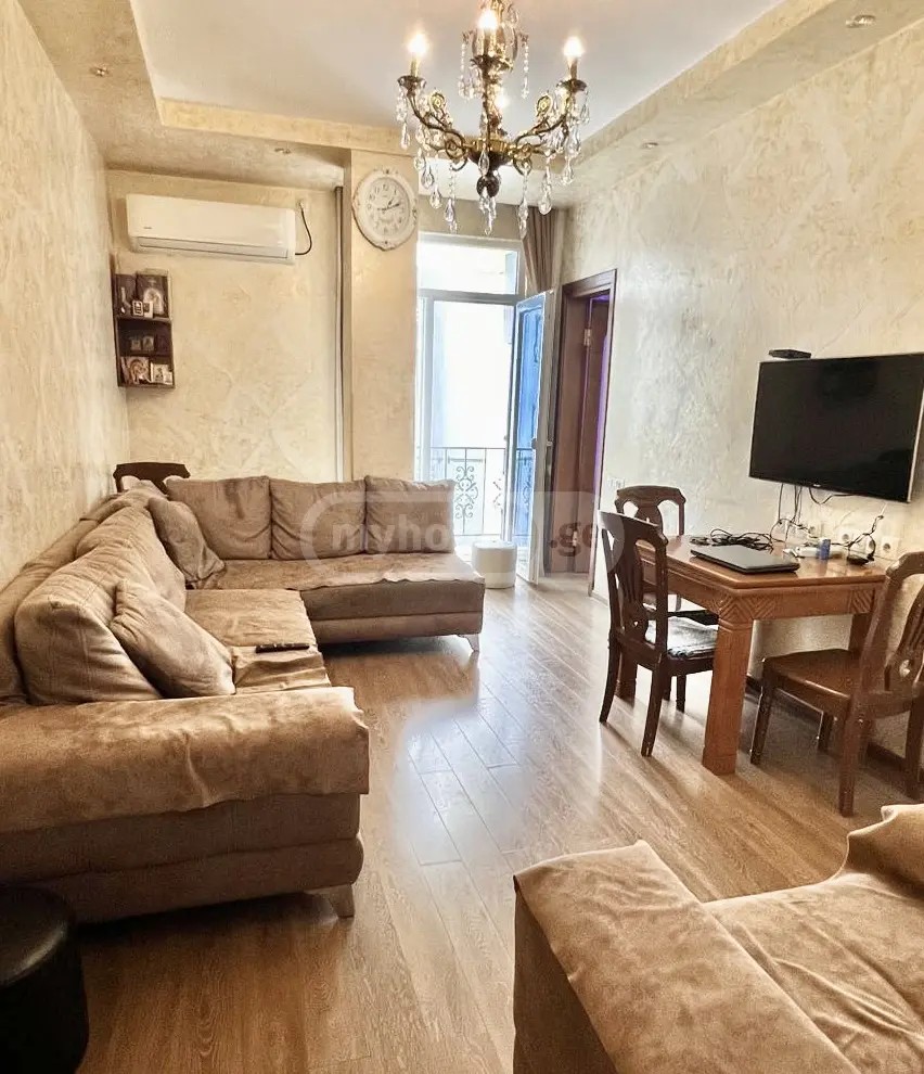 ბაგრატიონი პ. შეს. 210 - 3 rooms