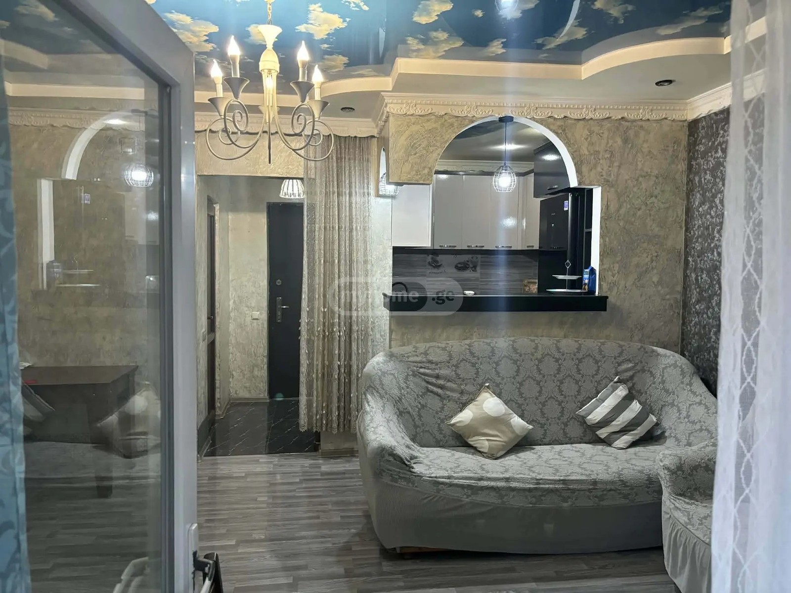 აღმაშენებლის ქ. 3 - 3 rooms