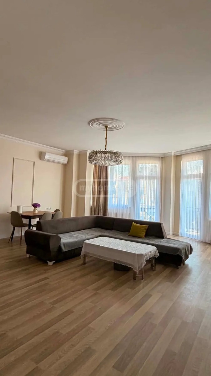 ტაბიძის ქ.  - 3 rooms