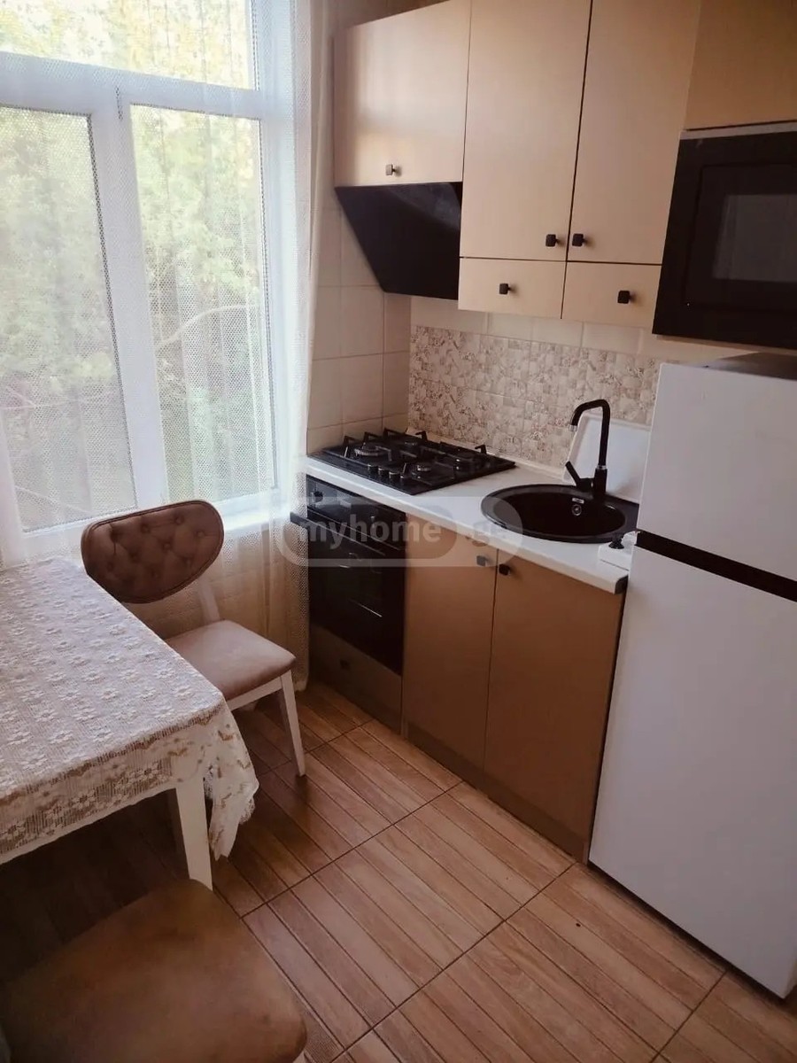 თაბუკაშვილის ქ. 12 - 3 rooms