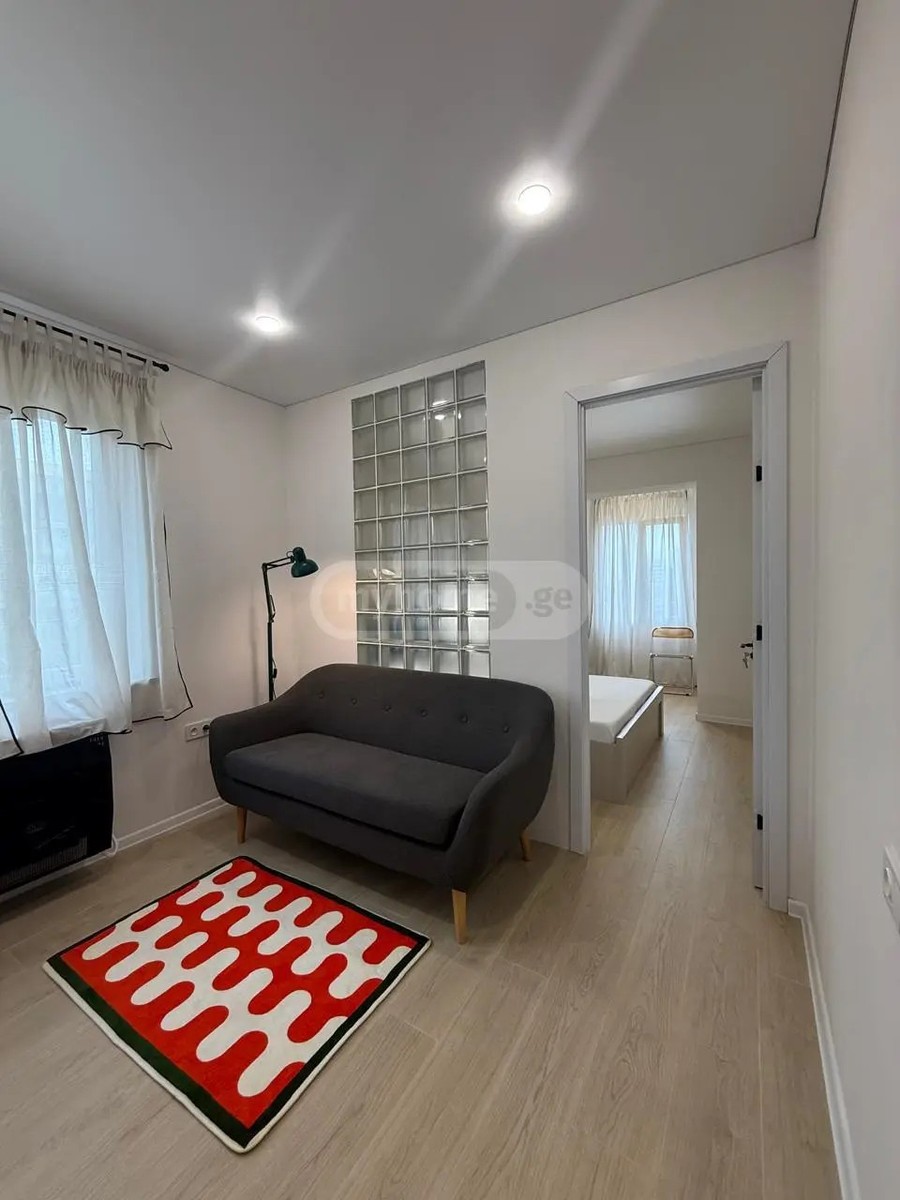 აღმაშენებელი დ. გამზირი 125 - 2 rooms