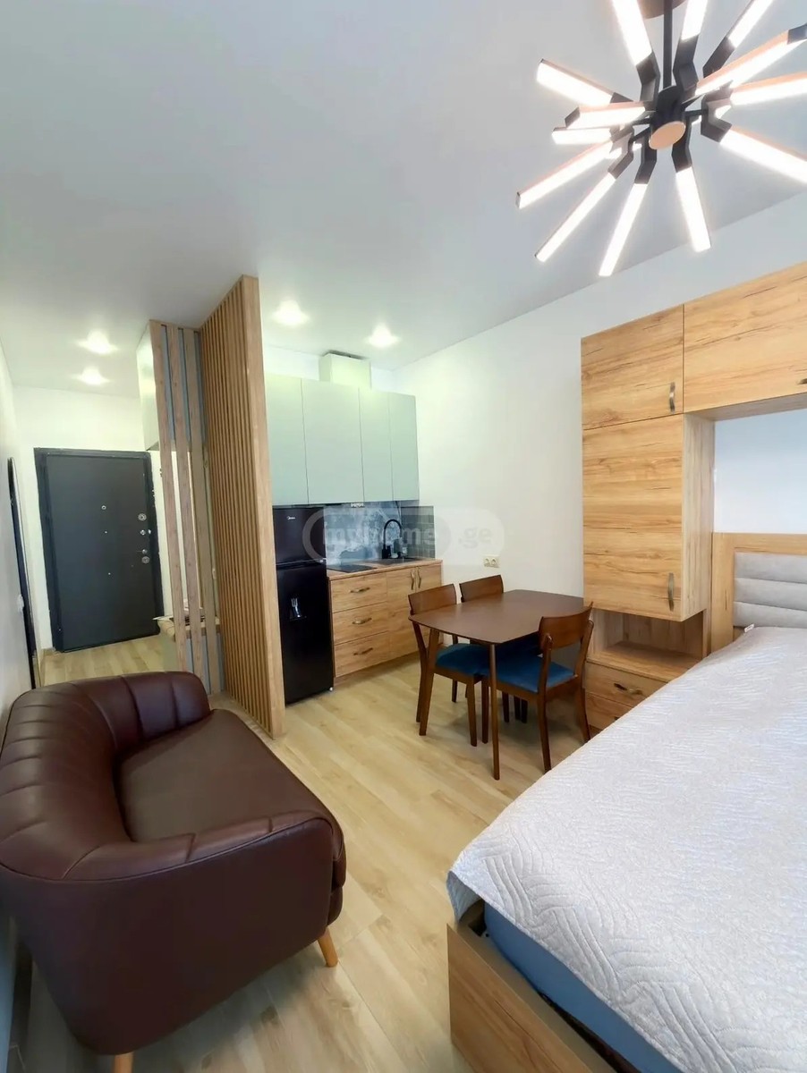ანგისის 3 ჩიხი 8 - 1 rooms