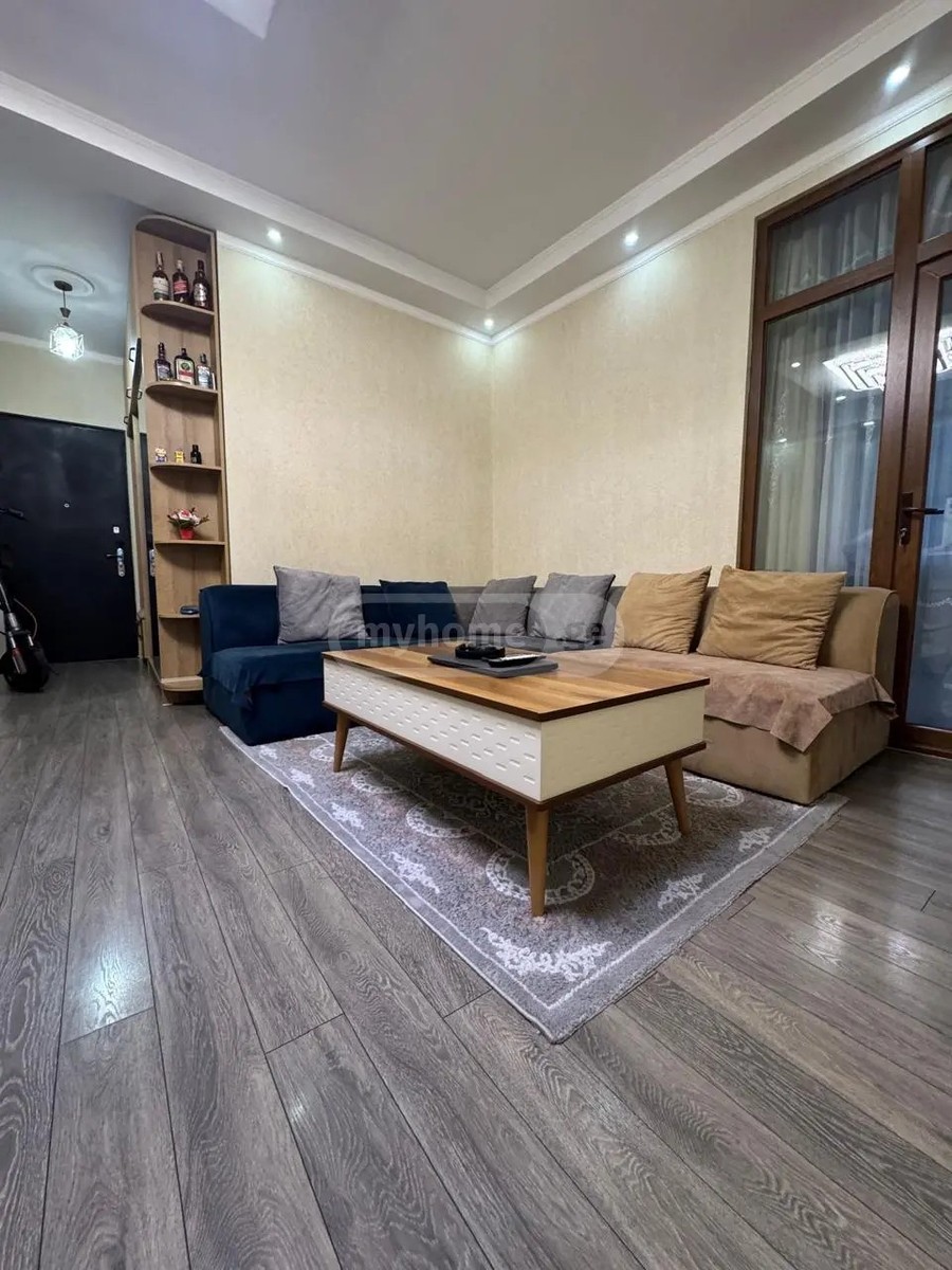 პუშკინი ა. ქ. 73 - 3 rooms