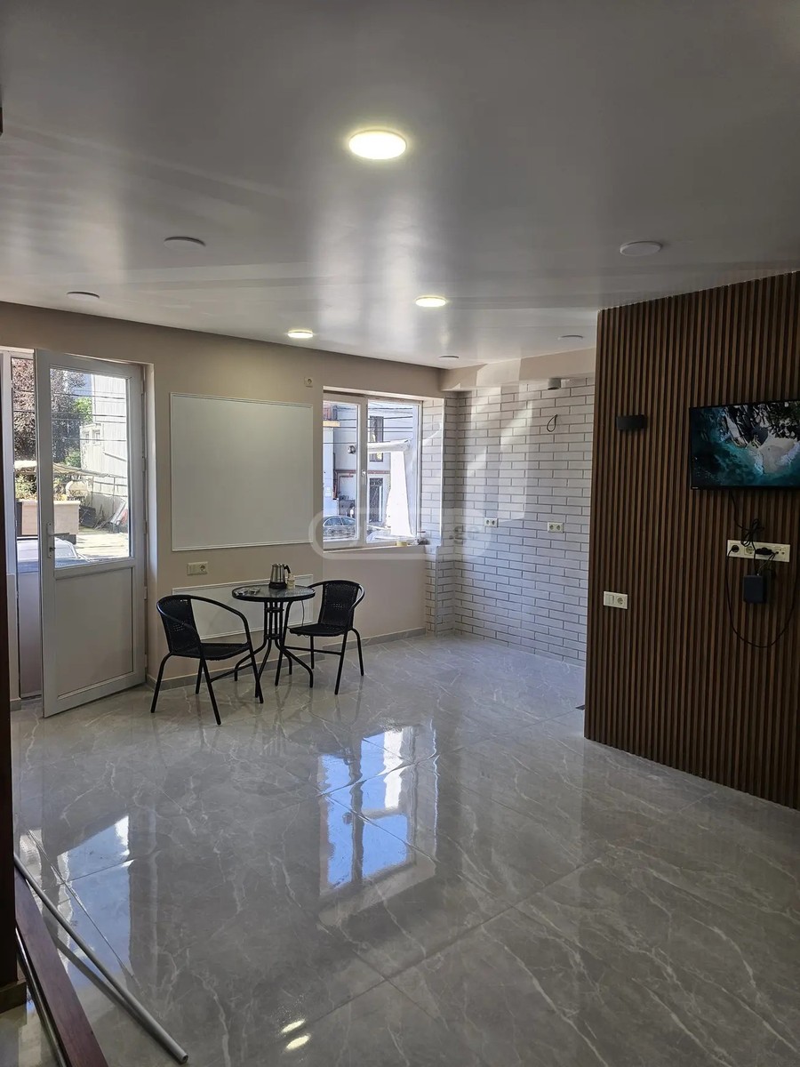 კომახიძე მ. ქ. 113 - 2 rooms