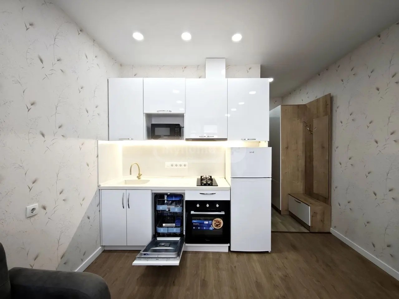 ფიროსმანის ქ. 17 - 1 rooms