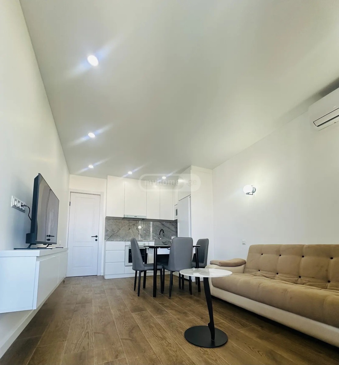შარტავა ჟ. ქ. 18 - 2 rooms