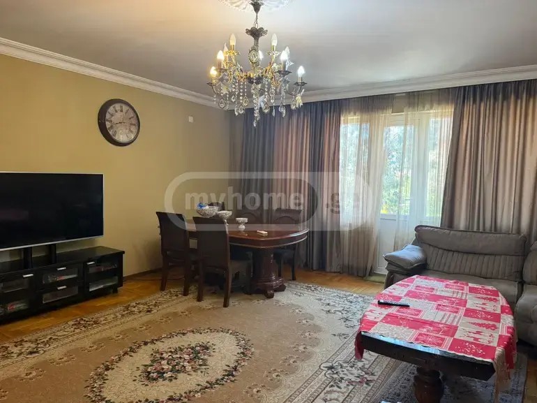 ინასარიძის ქ. 0 - 5 rooms