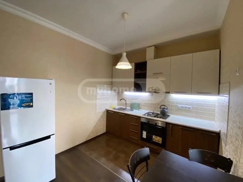 აღმაშენებლის გამზ. 112 - 2 rooms