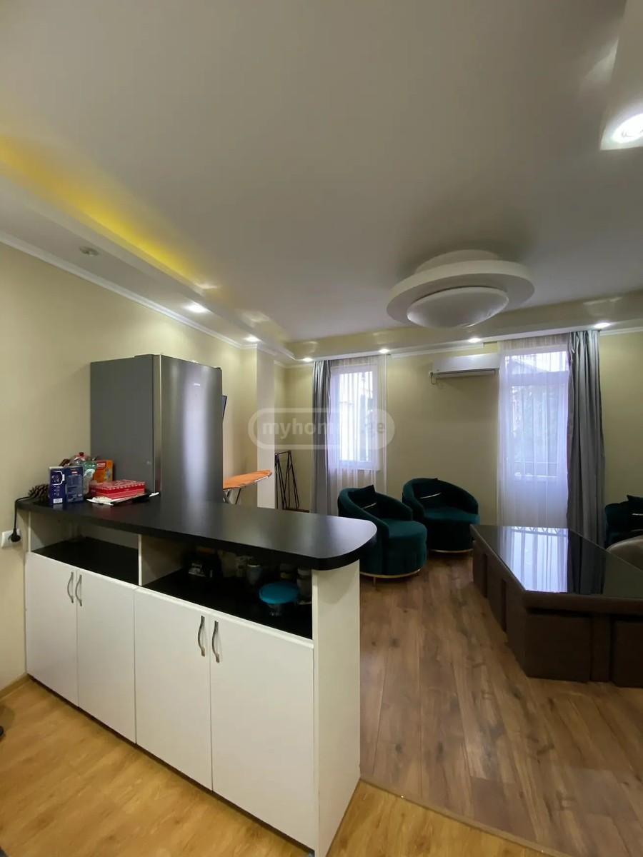 ზუბალაშვილი ს. ქ. 9 - 2 rooms