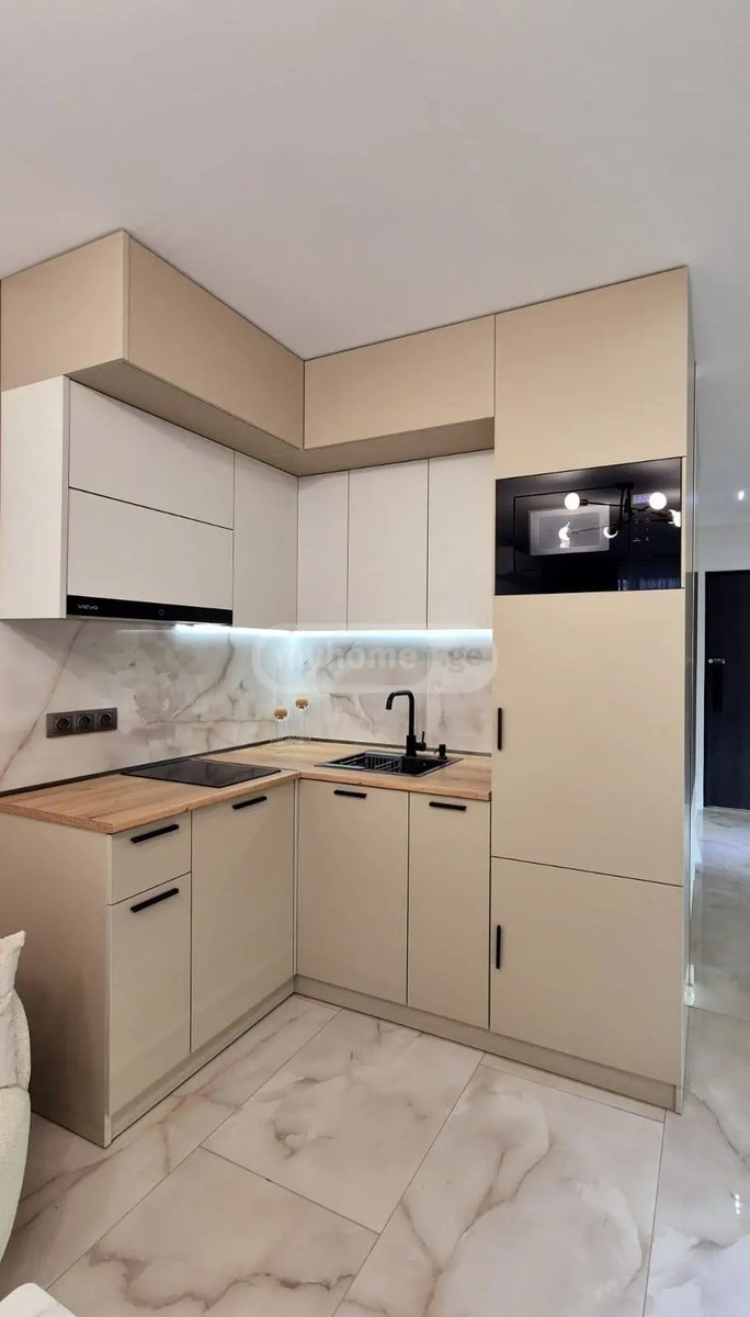 აბუსერიძე ტ. ქ. 13 - 1 rooms