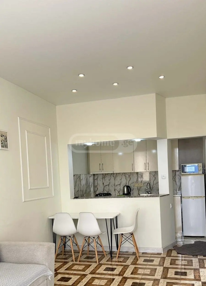 გამსახურდია ზ. ქ. 42 - 2 rooms