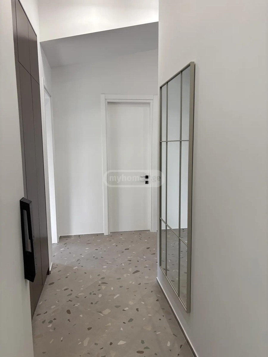 გორგასალი ვ. ქ. 32 - 3 rooms
