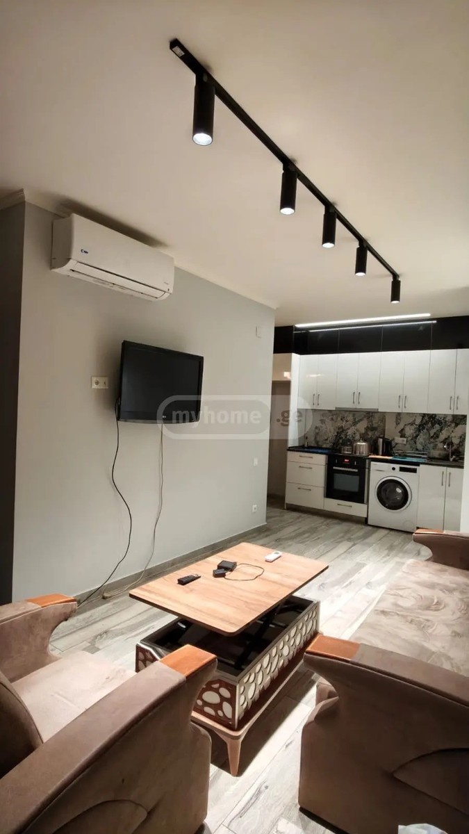 შარტავა ჟ. ქ. 32 - 3 rooms