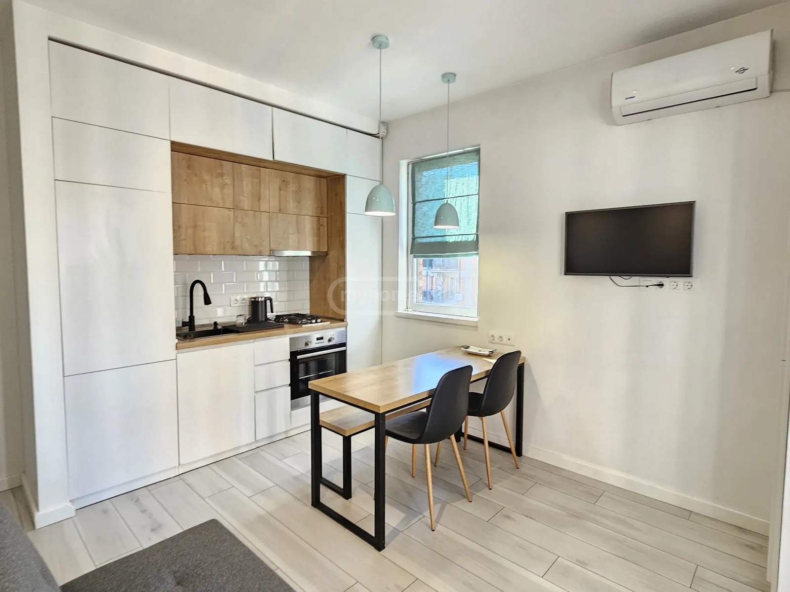 ერისთავი გ. ქ. 29 - 2 rooms