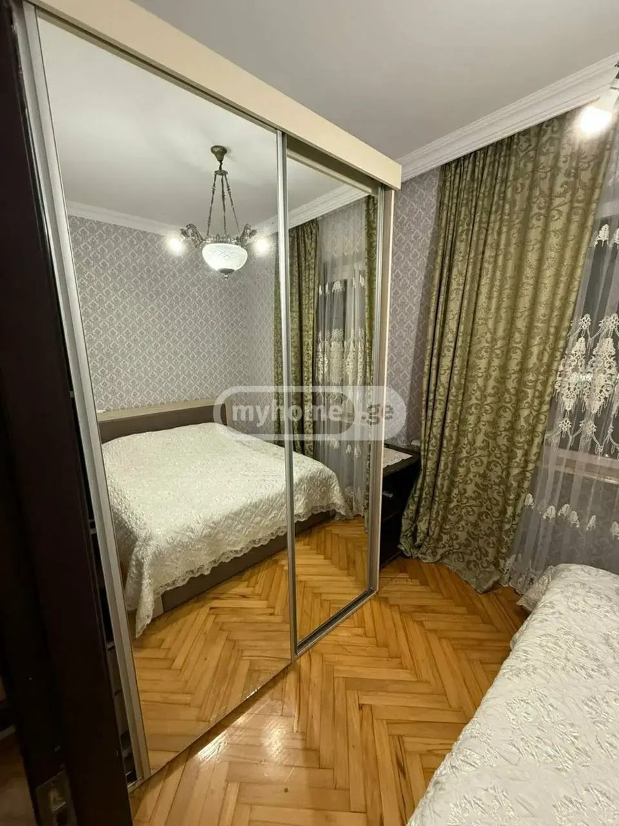 ინასარიძის ქ.  - 4 rooms