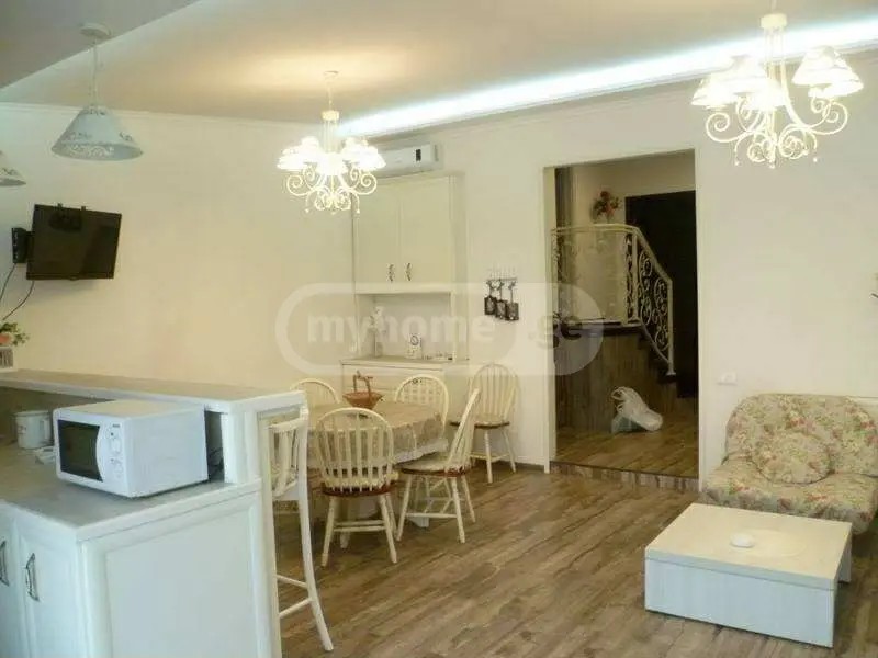 კოსტავას ქ.  - 4 rooms