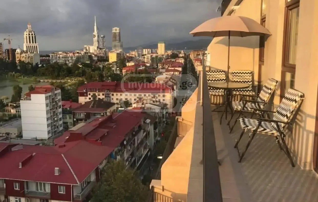 თაყაიშვილი ე. ქ. 12 - 3 rooms