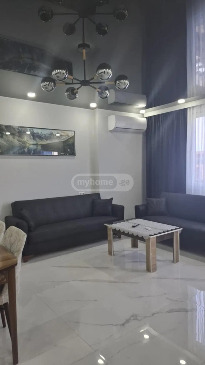 წმინდა ევდემოზ კათოლიკოსის ქ. 42 - 3 rooms