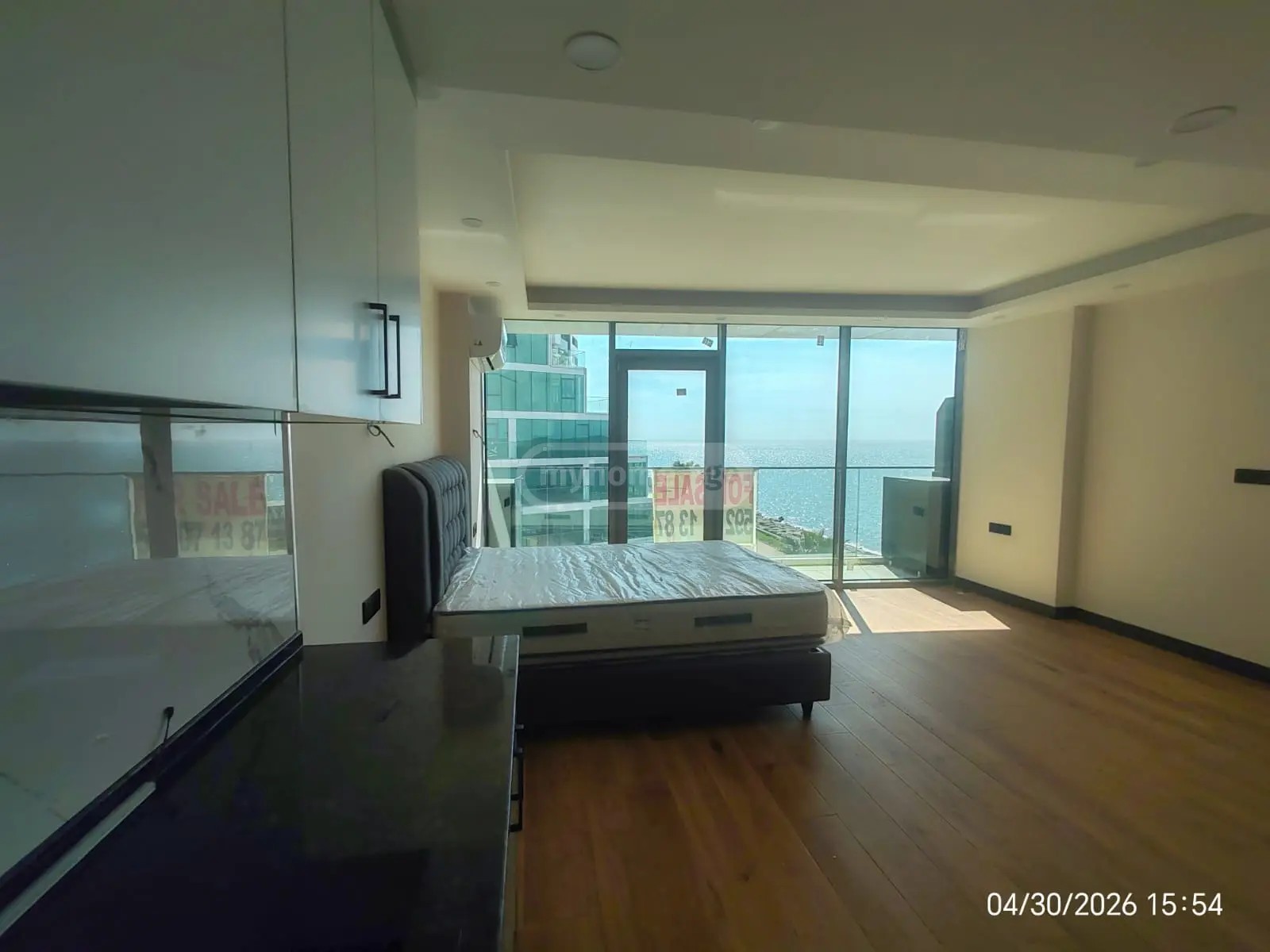 კაჩინსკი ლ. და მ. ქ. 8 - 1 rooms