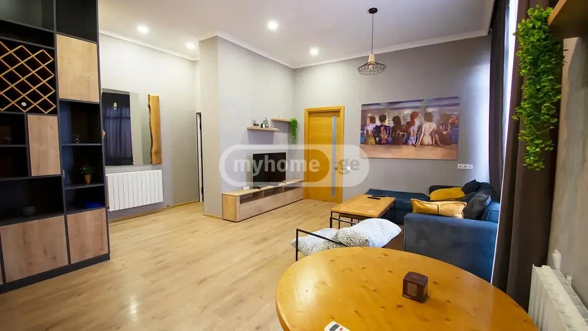 პეტრე იბერის ქ. 24 - 2 rooms