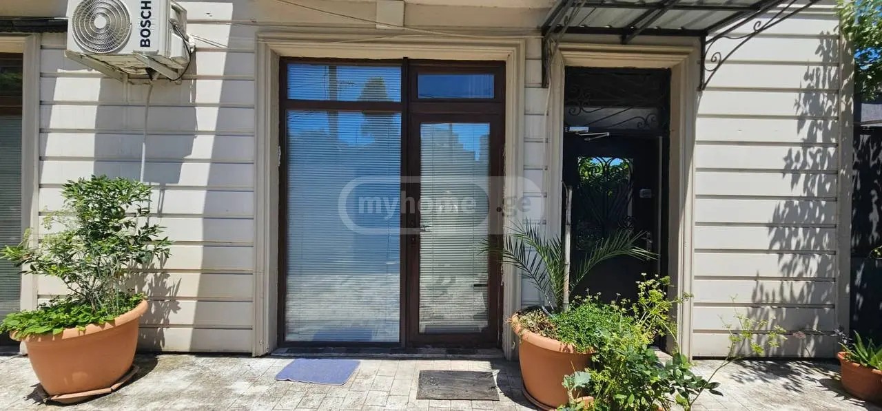 ტაბიძის ქ. 24 - 1 rooms