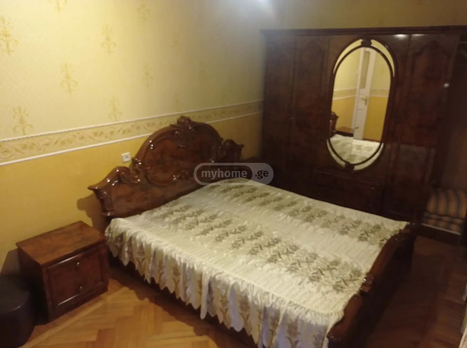 ახალგაზრდობის გამზ. 64 - 3 rooms