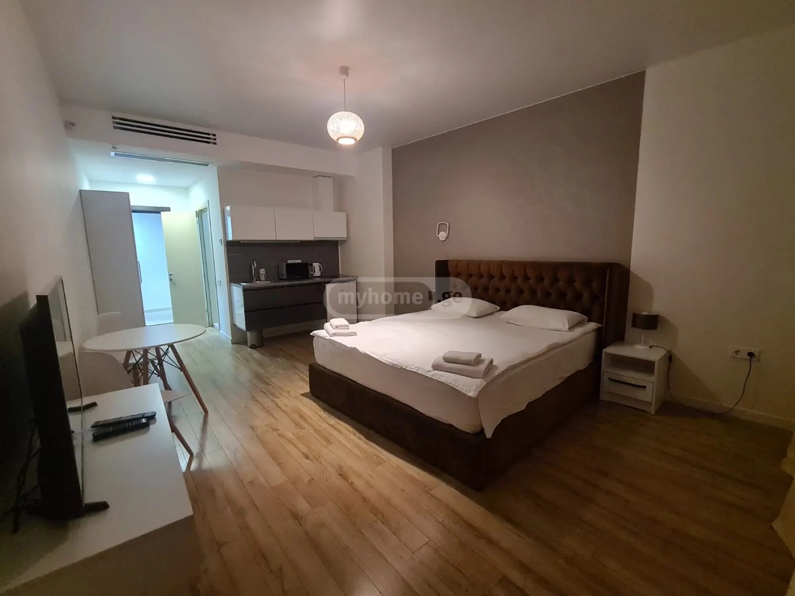 კაჩინსკი ლ. და მ. ქ. 5 - 1 rooms
