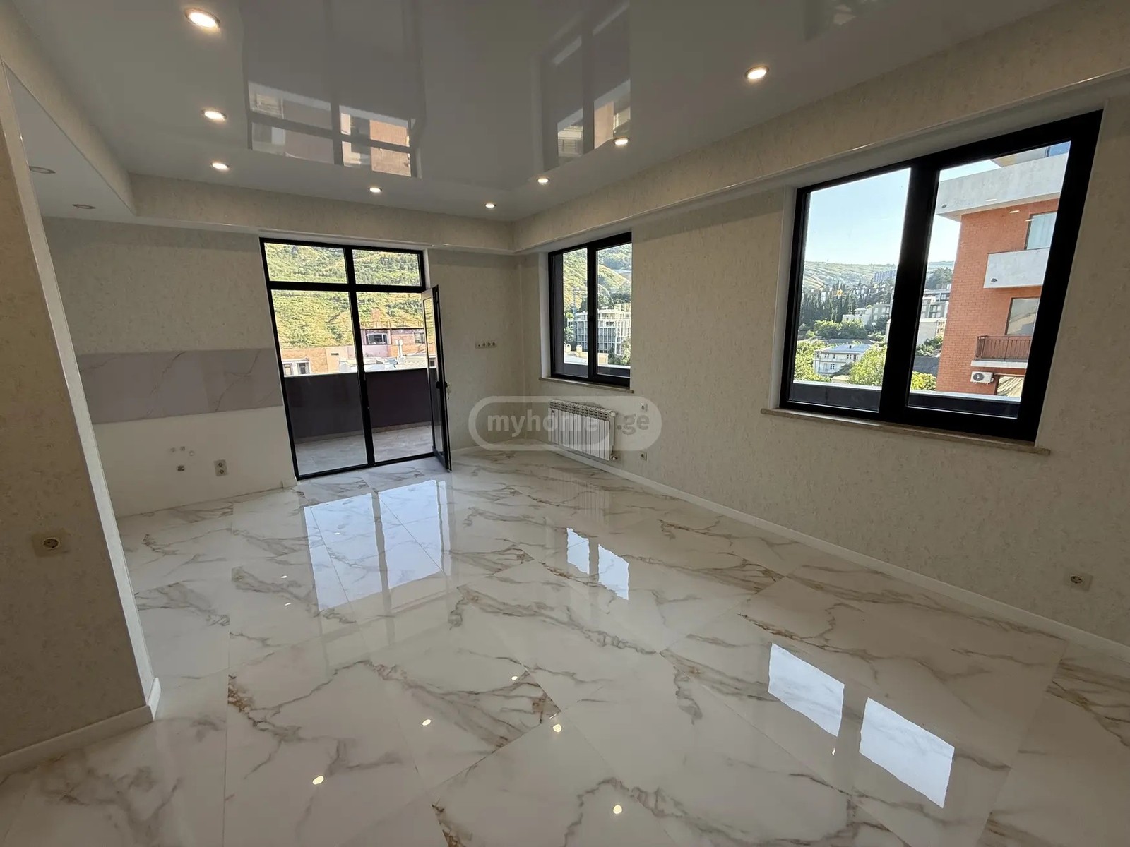 კრწანისის ქ.  - 4 rooms