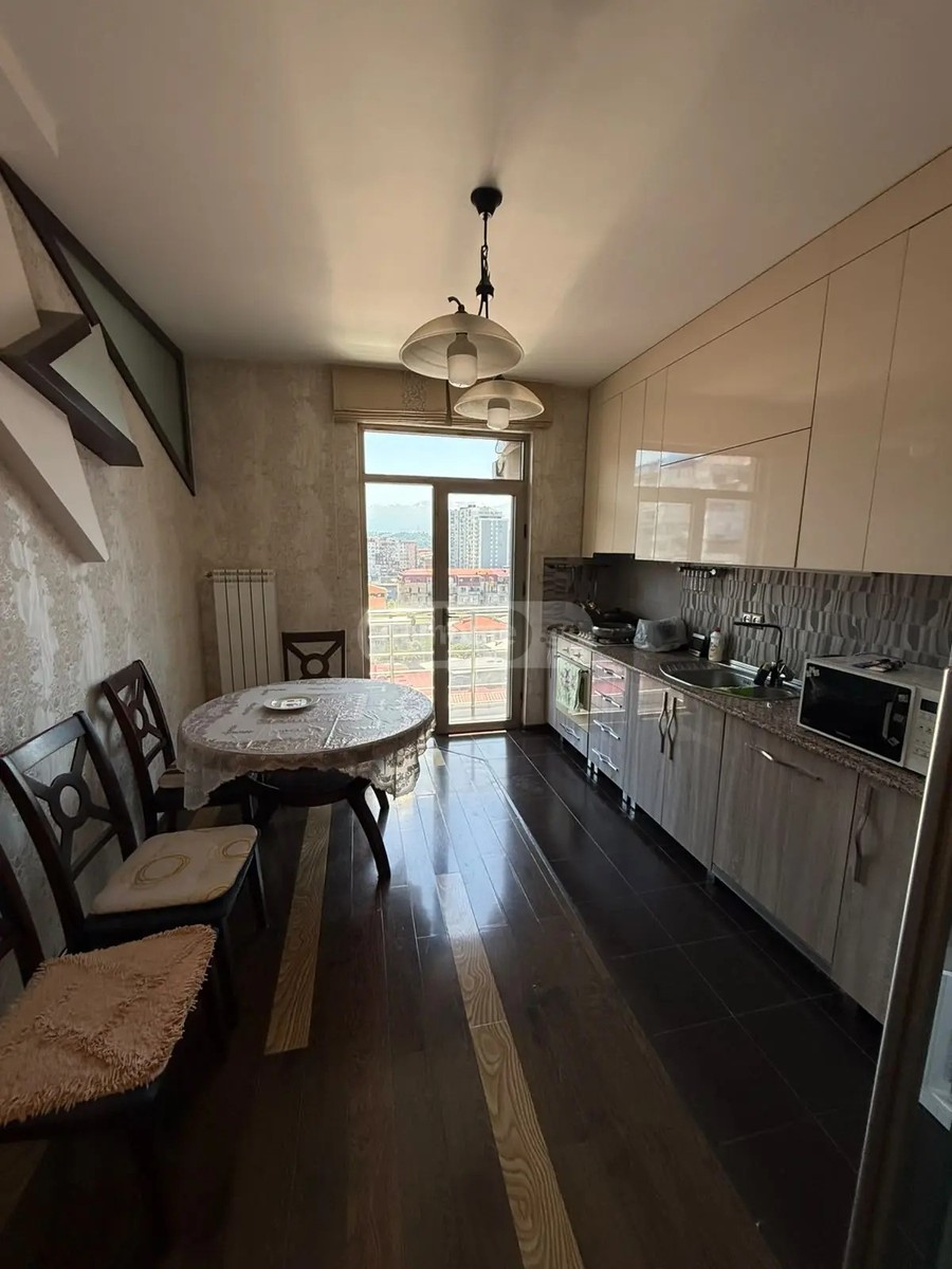 გორგასალი ვ. ქ. 134 - 3 rooms
