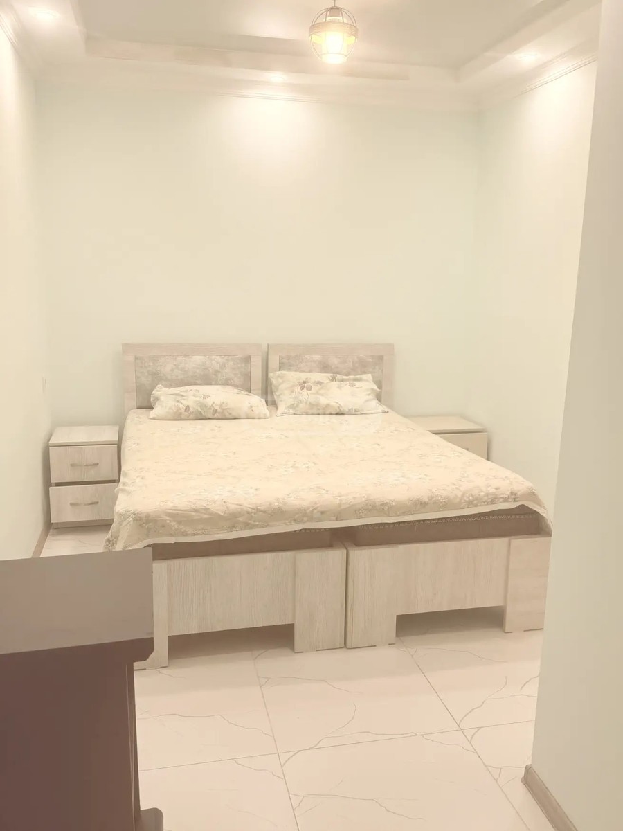 ახალგაზრდობის გამზ. 1 - 4 rooms