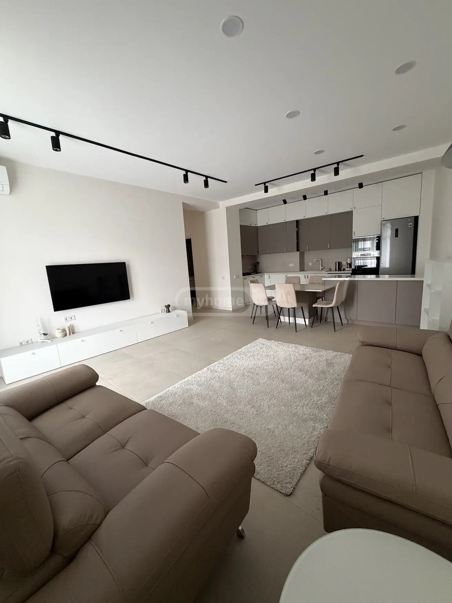გიორგი დანელიას ქუჩა 2 - 4 rooms