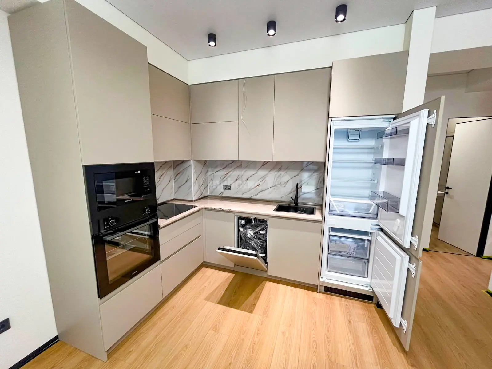 ნადიკვარის დასახლების ქ.  - 3 rooms