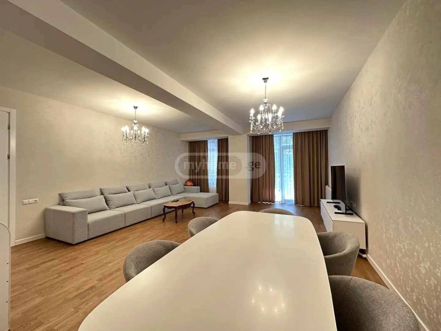 აბაშიძე ი. ქ. 61 - 4 rooms