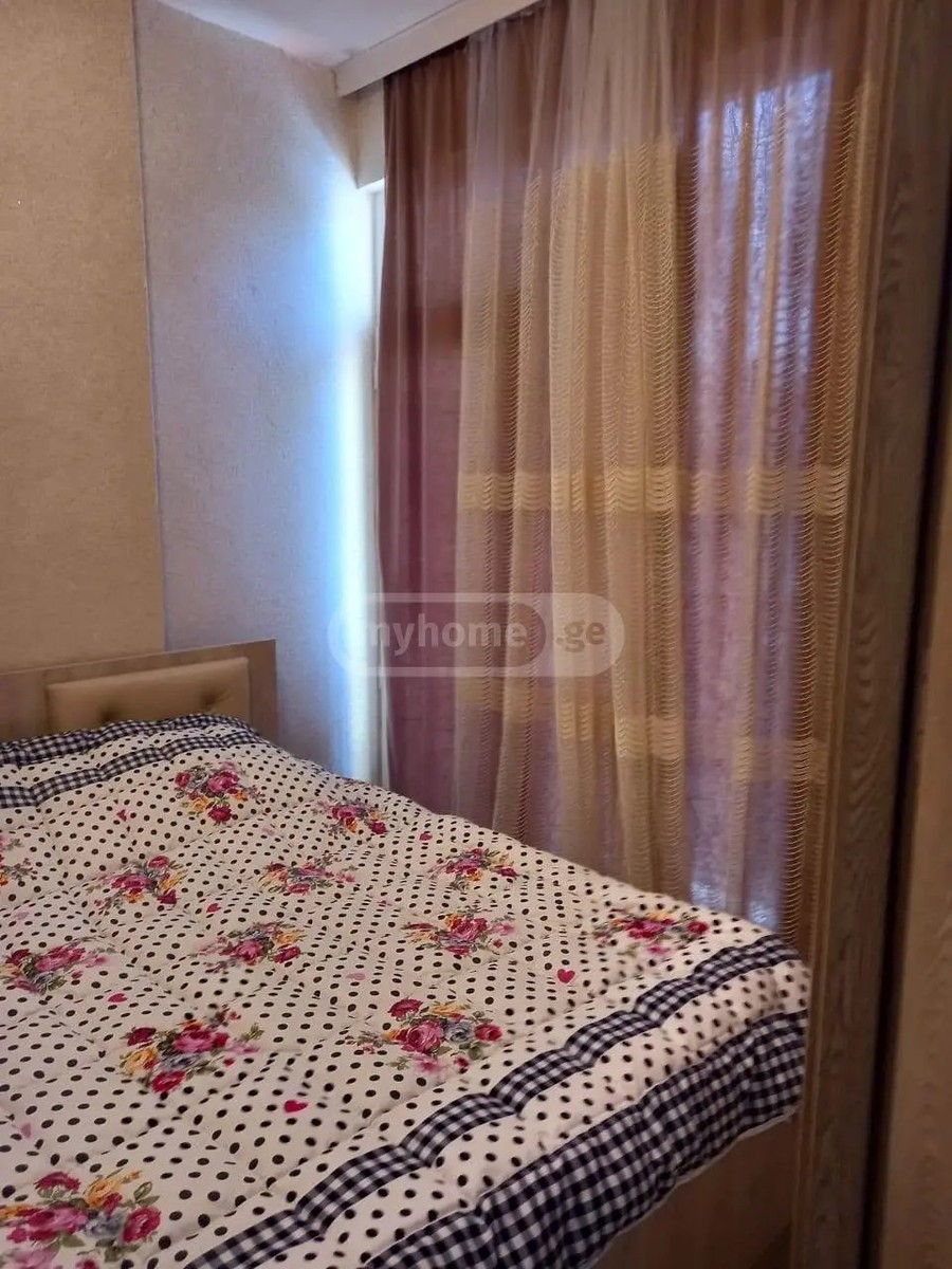 ტაბიძის ქ. 52 - 2 rooms