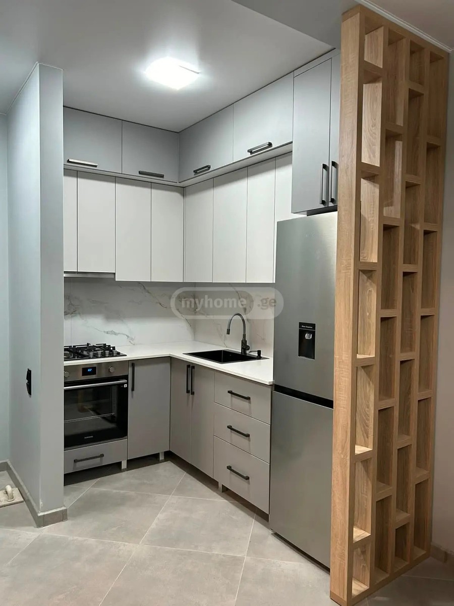 ზღვისპირის ქუჩა 10 - 3 rooms
