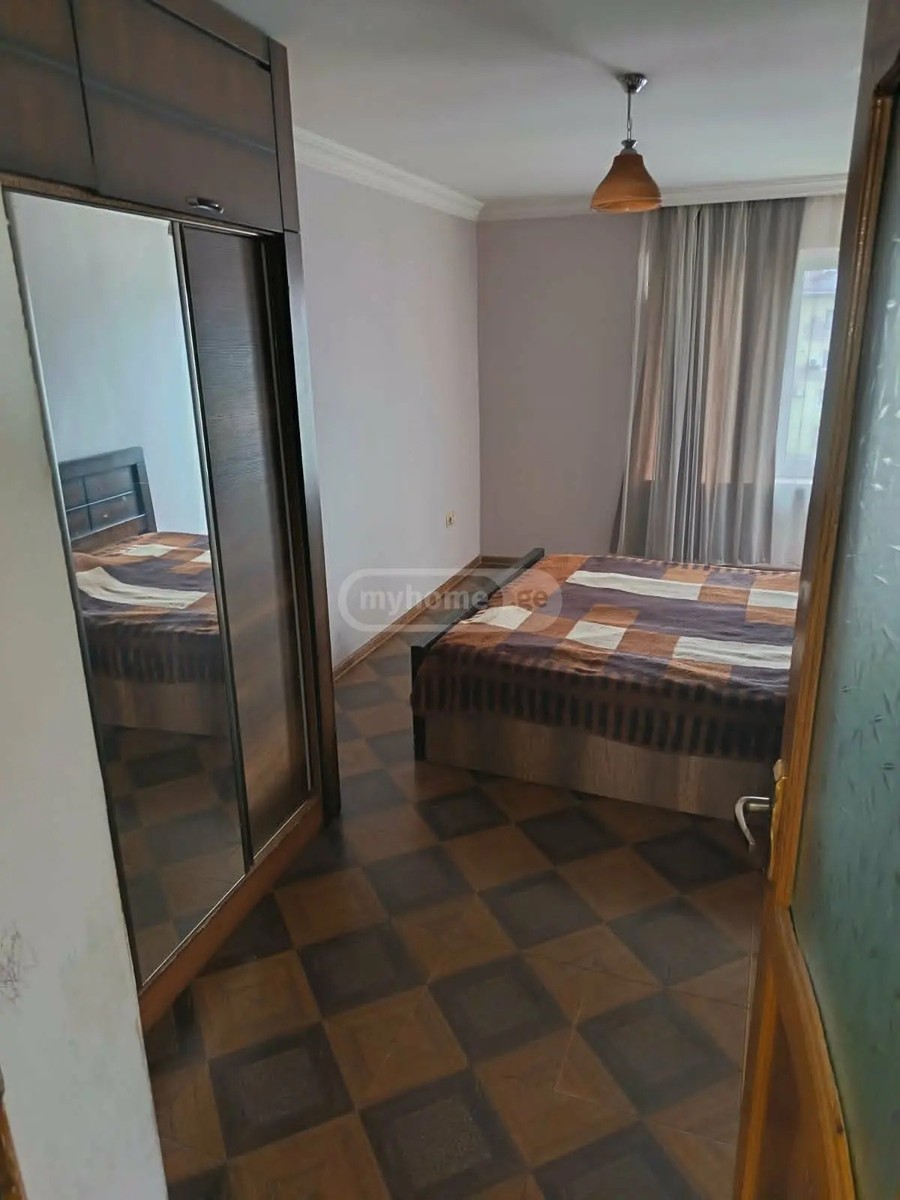 ასათიანი ლ. ქ. 147ბ - 3 rooms