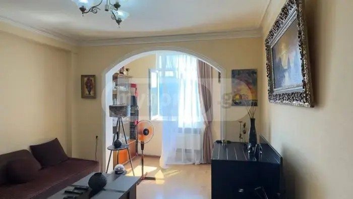 ნუცუბიძის პლ. - IV მ/რ  - 2 rooms