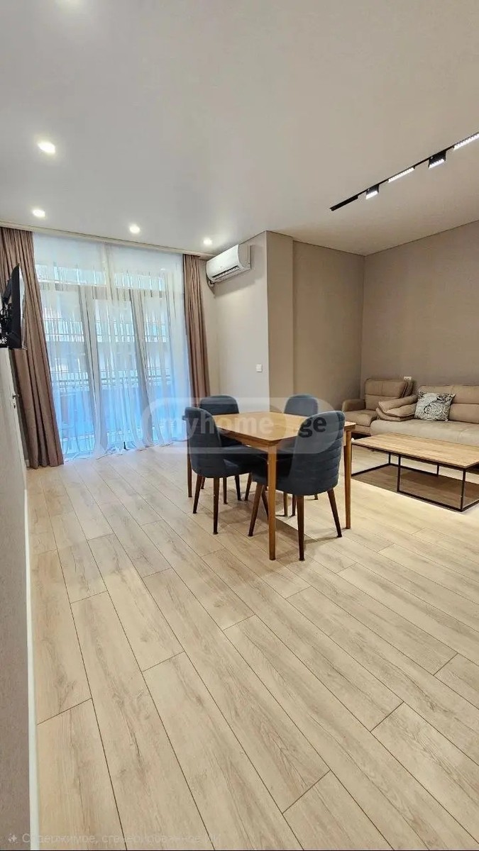 ანგისის 3 ჩიხი 8 - 3 rooms