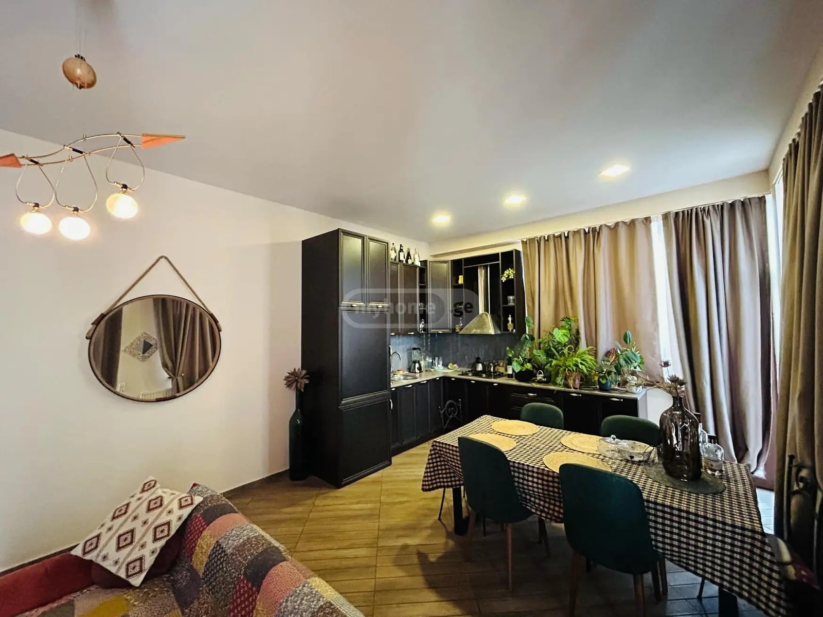 მიცკევიჩი ა. ქ. 27ა - 2 rooms