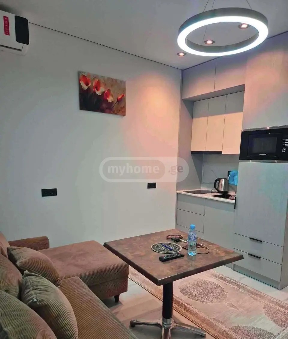 ანგისის ქ. 10 - 1 rooms