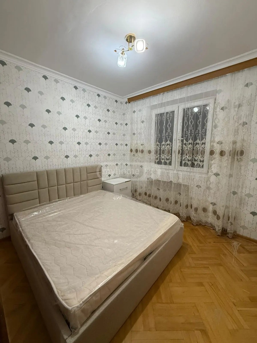 ნიკეას ქ.  - 5 rooms