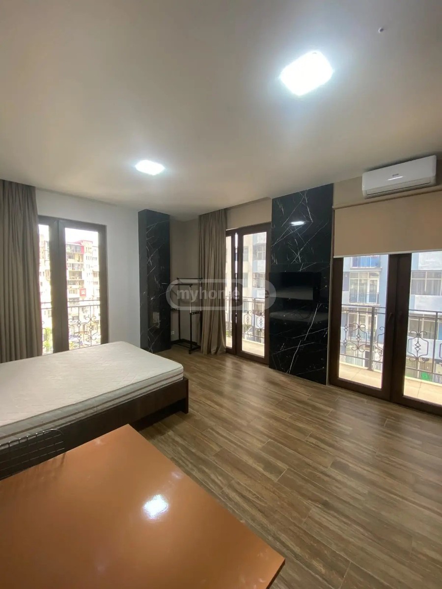 დ. მამულაძე 35 - 1 rooms