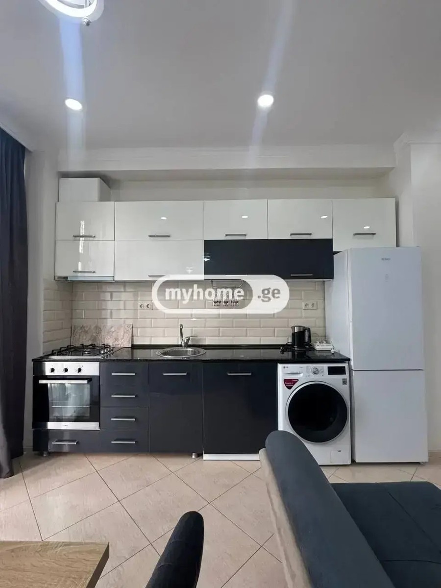 კოსტავა მ. ქ.  - 3 rooms