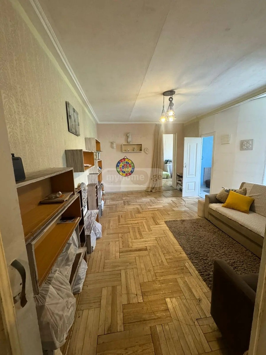 ნუცუბიძის პლ. - IV მ/რ  - 4 rooms
