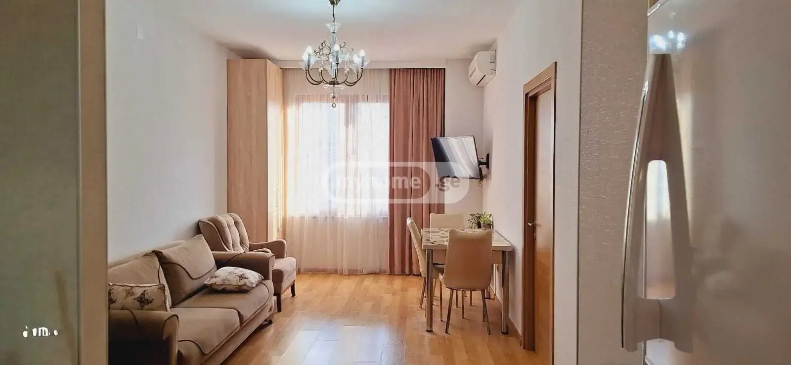 ჭავჭავაძე ი. ქ. 1 - 3 rooms