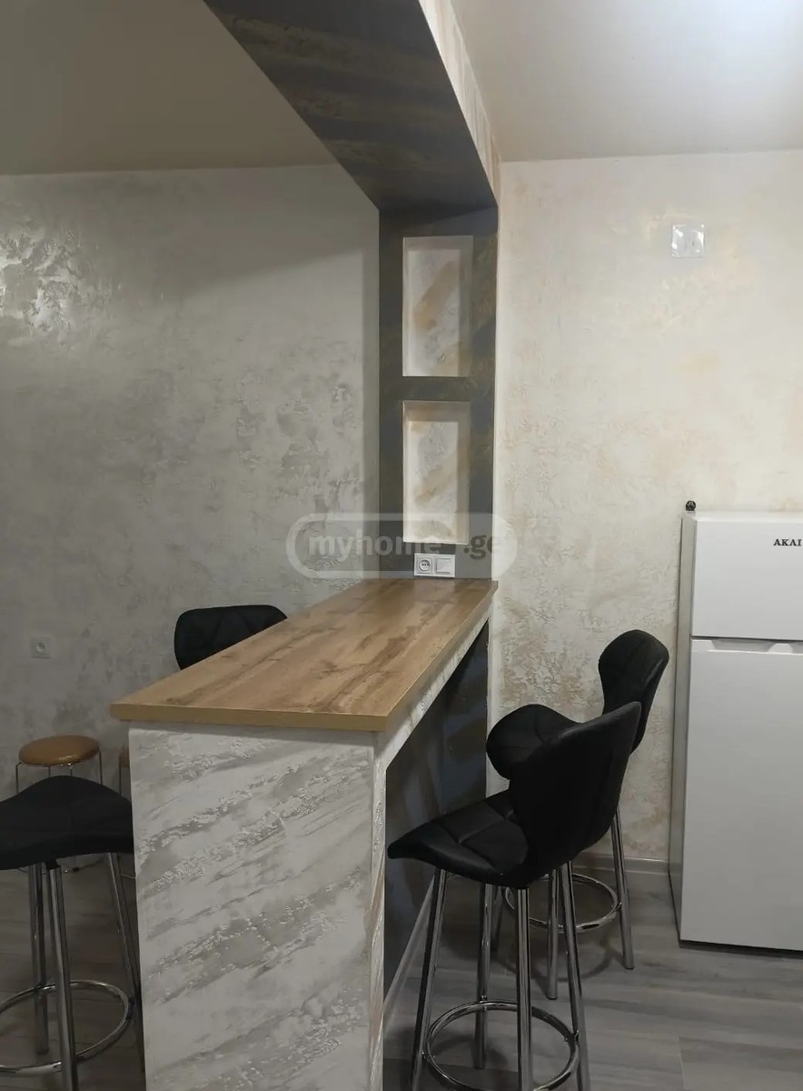 თამარ მეფის გამზ. 1 - 2 rooms