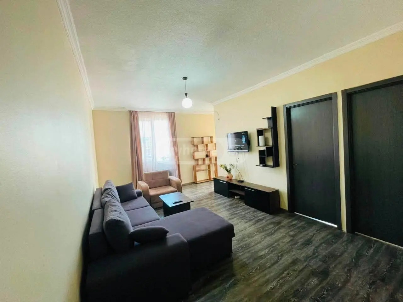 ლეონიძის ქ. 4 - 2 rooms