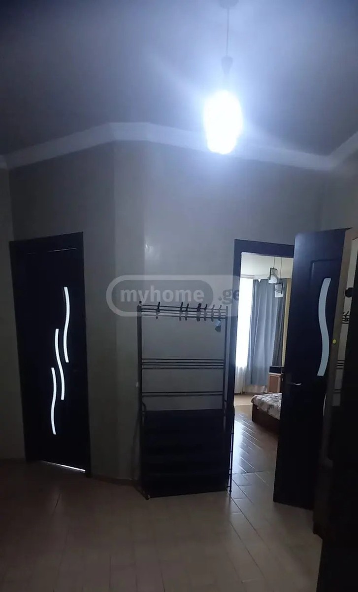 ინასარიძე შ. ქ. 15 - 4 rooms